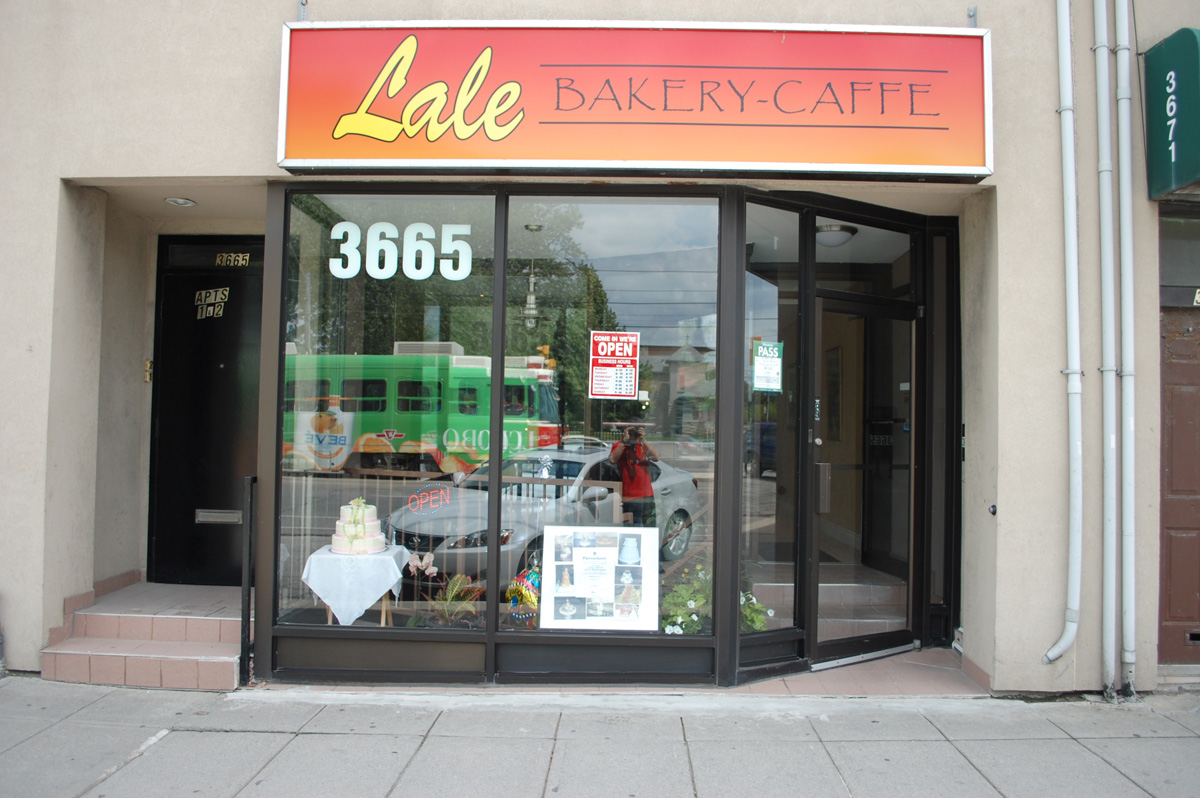Lale Bakery & Caffe